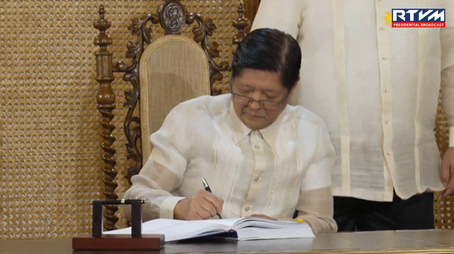 Prez Marcos Signs P5.268-T 2023 National Budget